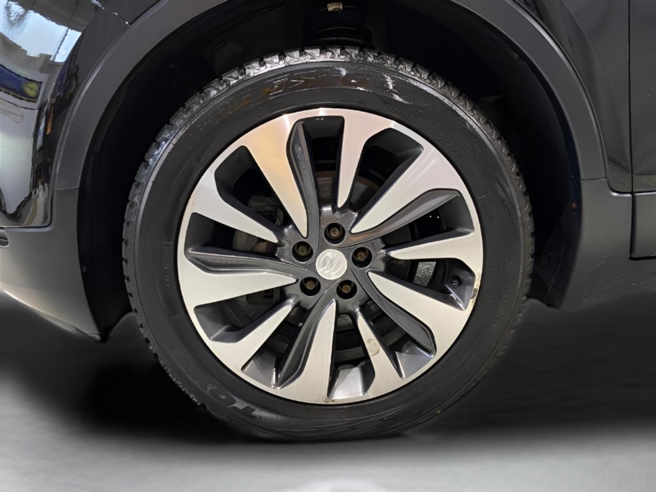 Buick Encore Essence FWD 2018