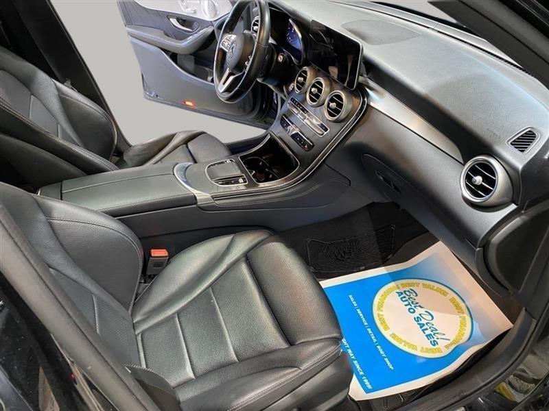 Mercedes-Benz GLC-Class GLC300 4MATIC 2020