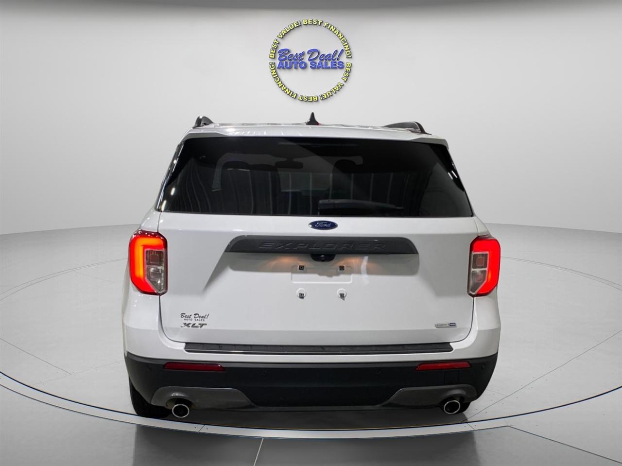 Ford Explorer XLT AWD 2021