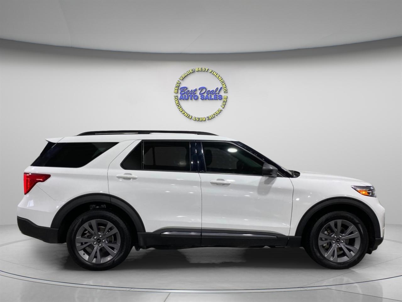 Ford Explorer XLT AWD 2021