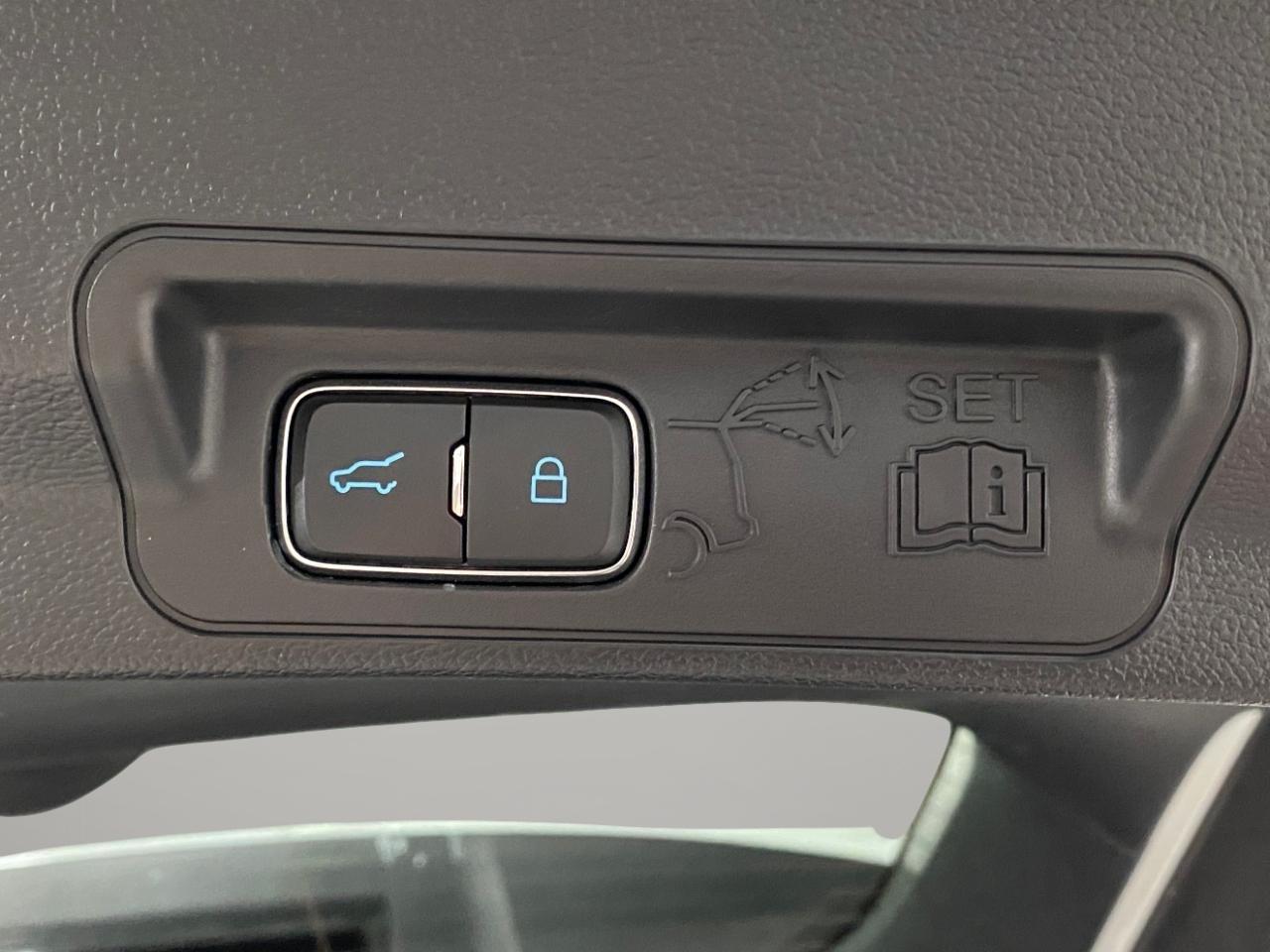 Ford Explorer XLT AWD 2021