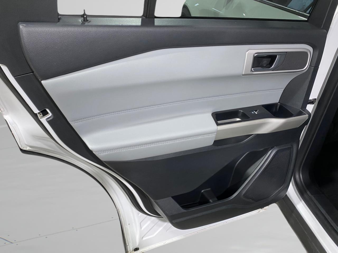 Ford Explorer XLT AWD 2021