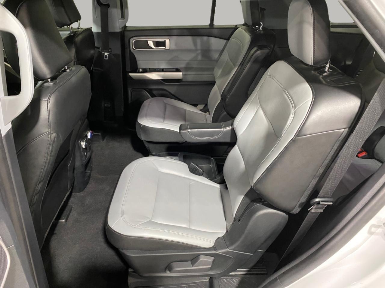 Ford Explorer XLT AWD 2021