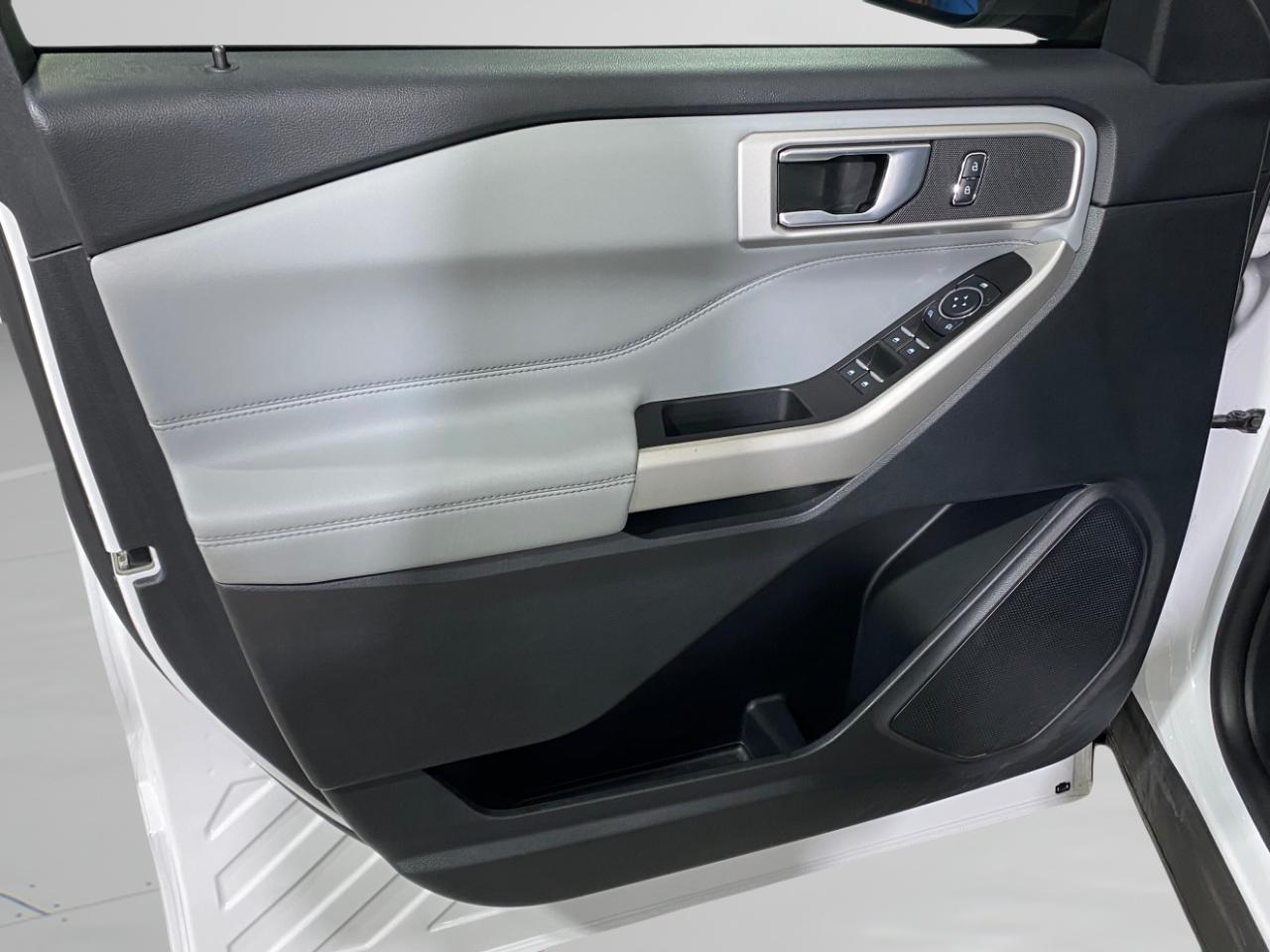 Ford Explorer XLT AWD 2021