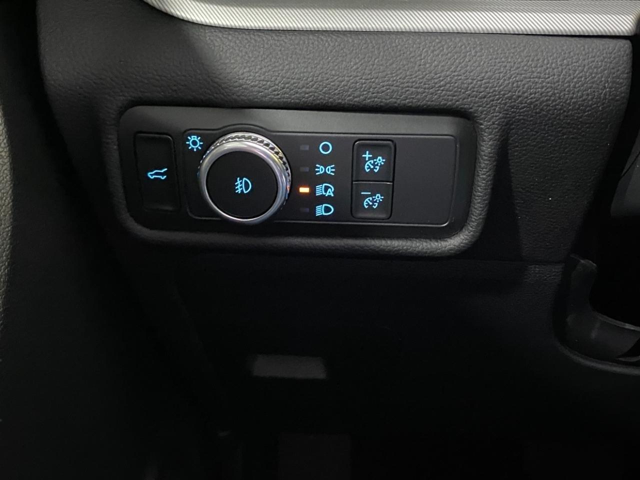 Ford Explorer XLT AWD 2021