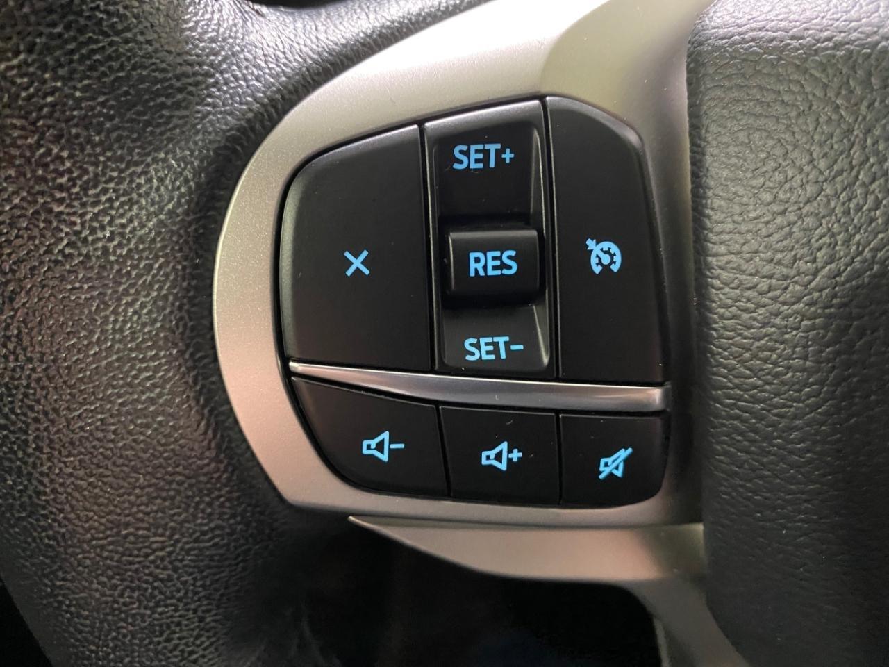 Ford Explorer XLT AWD 2021