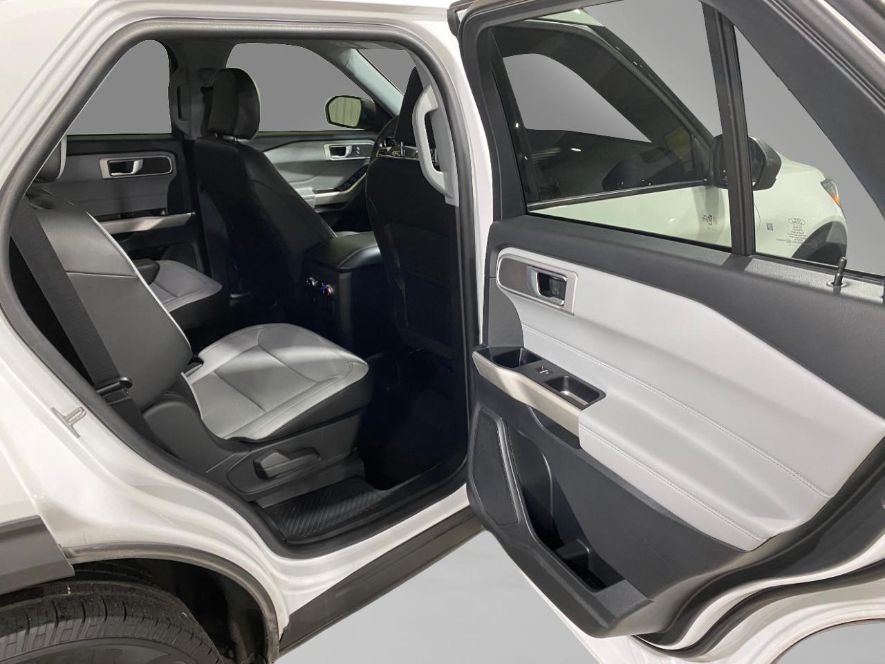 Ford Explorer XLT AWD 2021