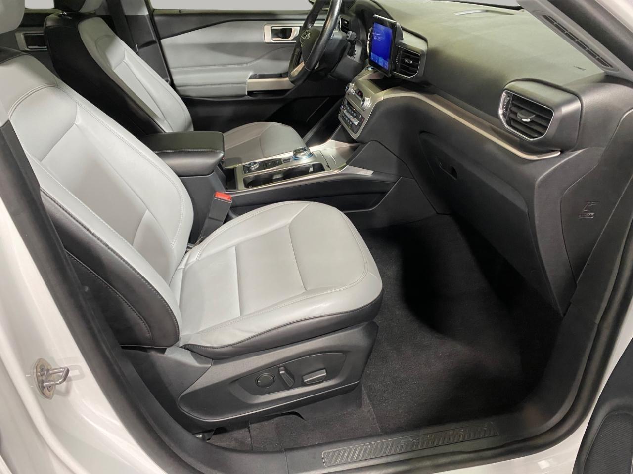 Ford Explorer XLT AWD 2021