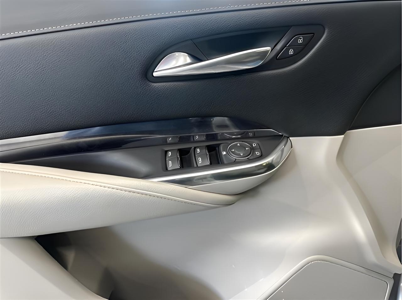 Cadillac XT4 Luxury AWD 2020