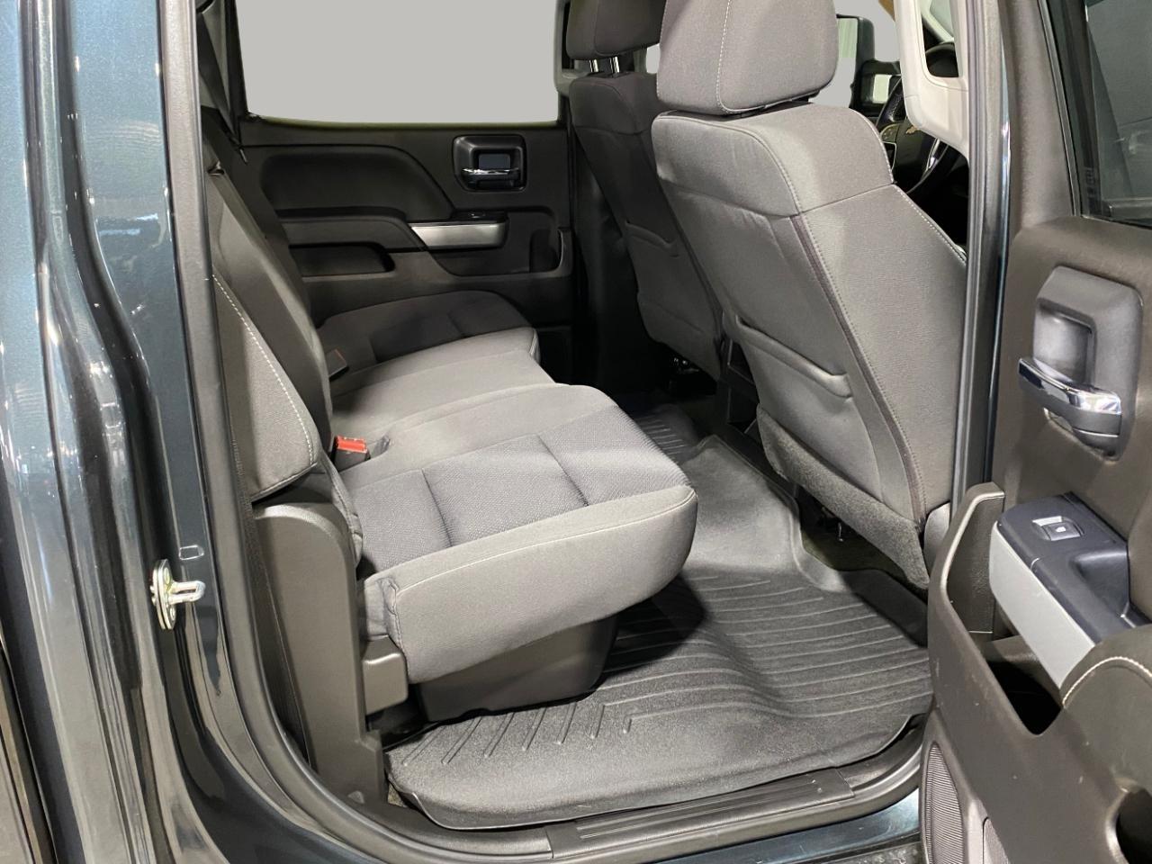 Chevrolet Silverado 3500HD LT Crew Cab 4WD 2018