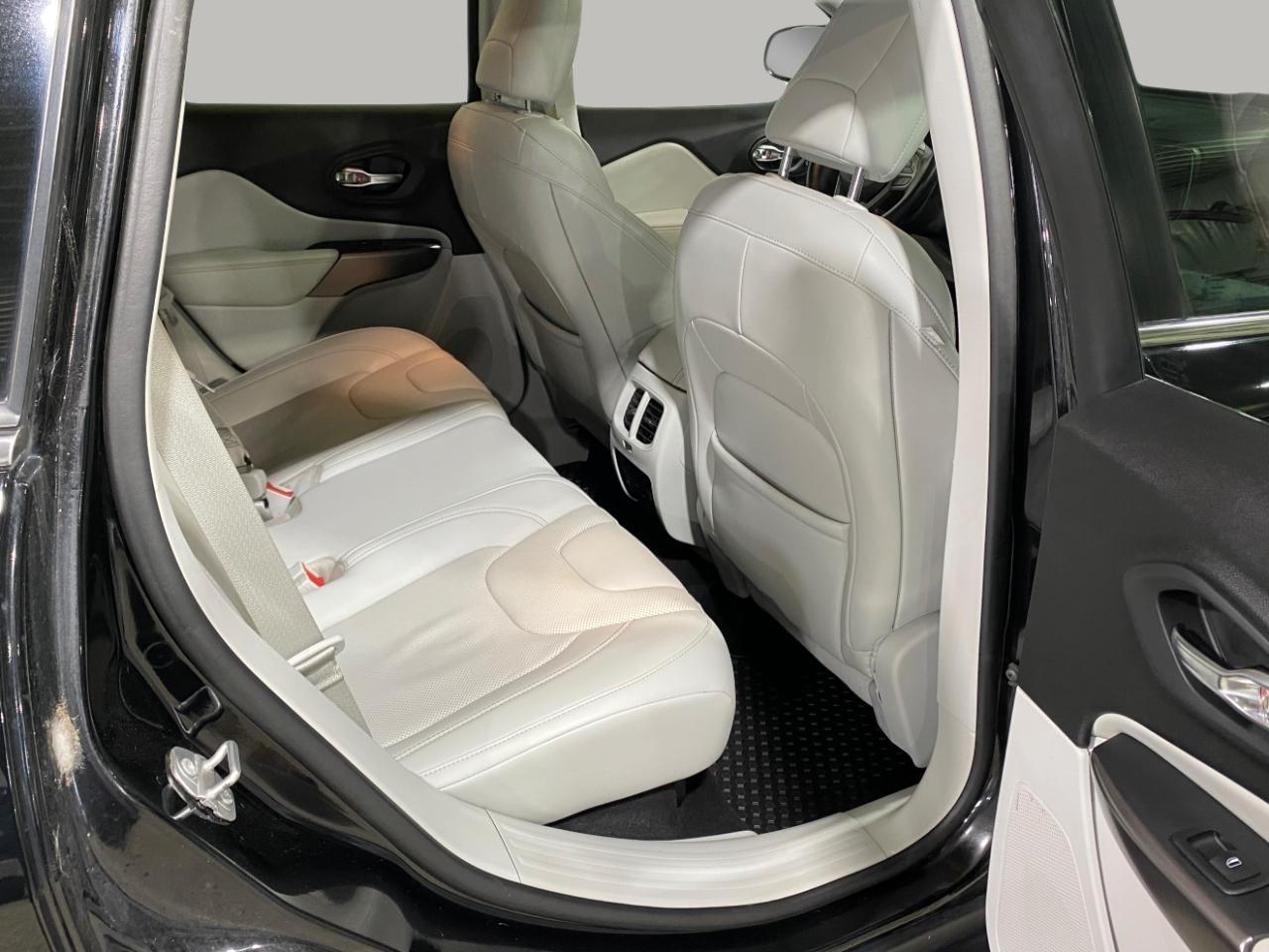 Jeep Cherokee Limited 4WD 2019