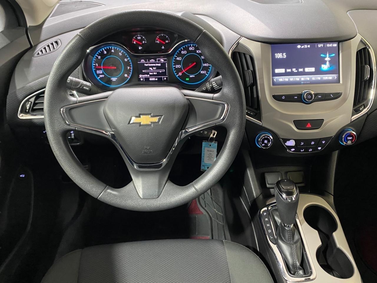 Chevrolet Cruze LS Auto 2018