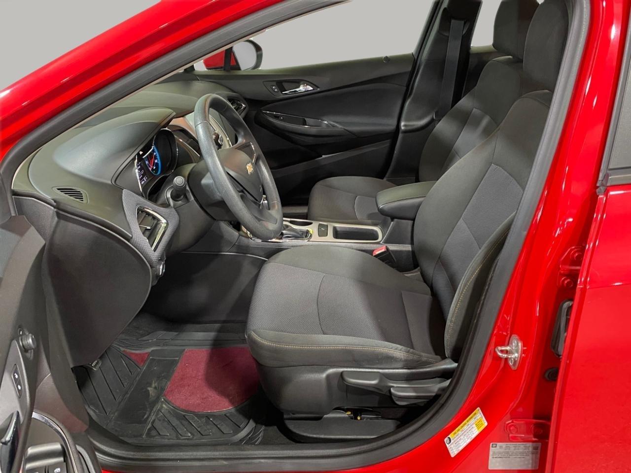 Chevrolet Cruze LS Auto 2018