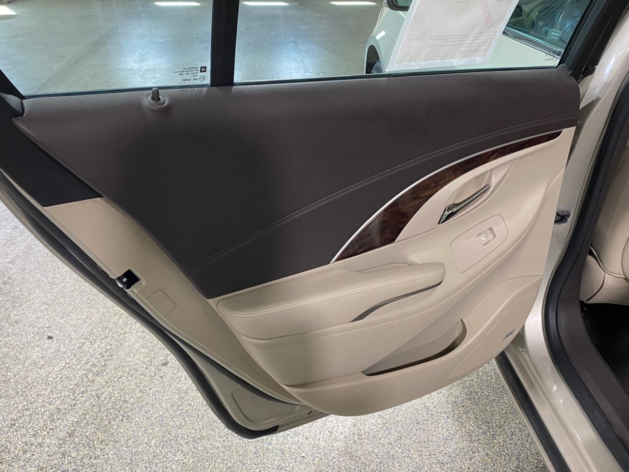 Buick LaCrosse Premium Package 1, w/Leather AWD 2014