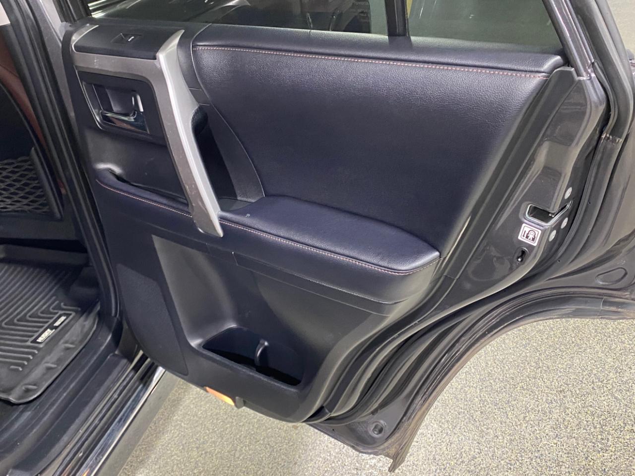 Toyota 4Runner Limited 4WD 2018