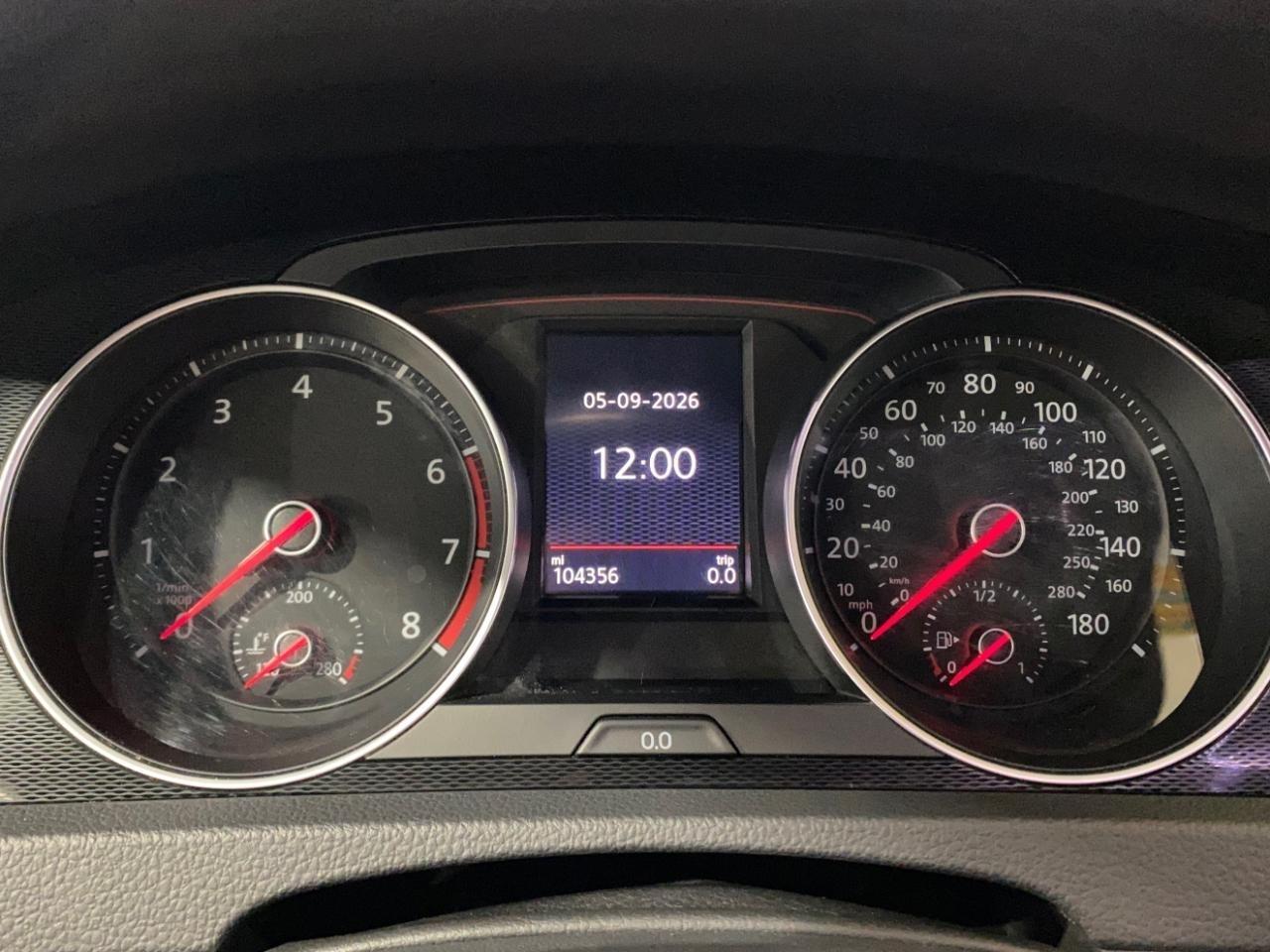 Volkswagen Golf GTI S 6M 4-Door 2017