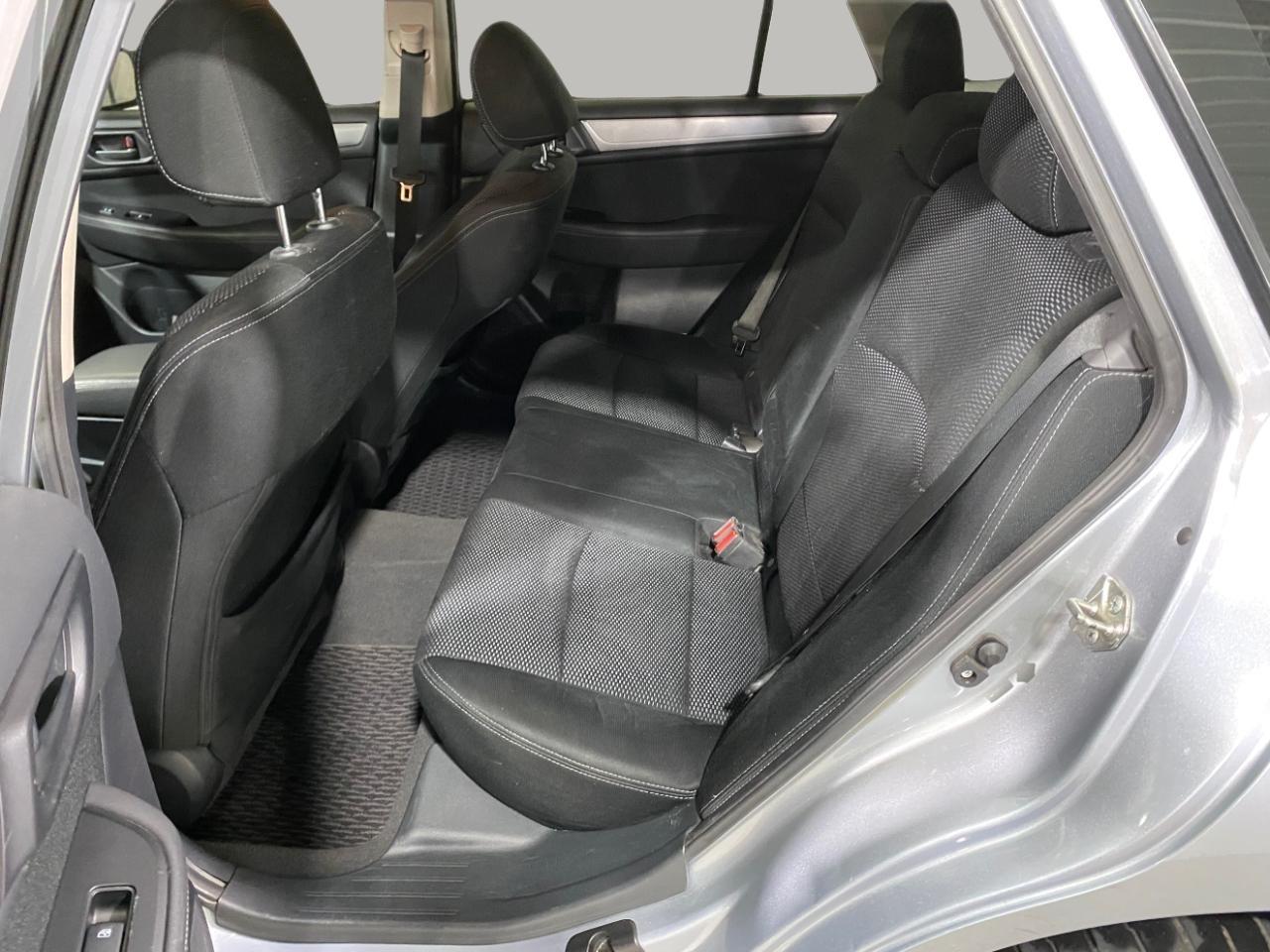 Subaru Outback 2.5i 2015