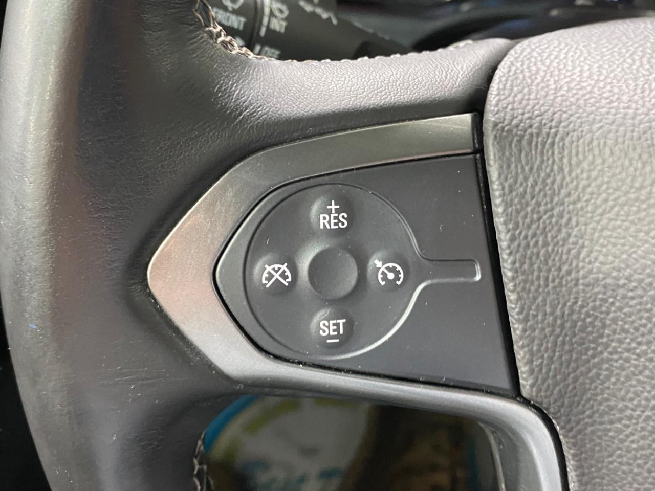 Chevrolet Silverado 1500 LT Crew Cab 4WD 2018