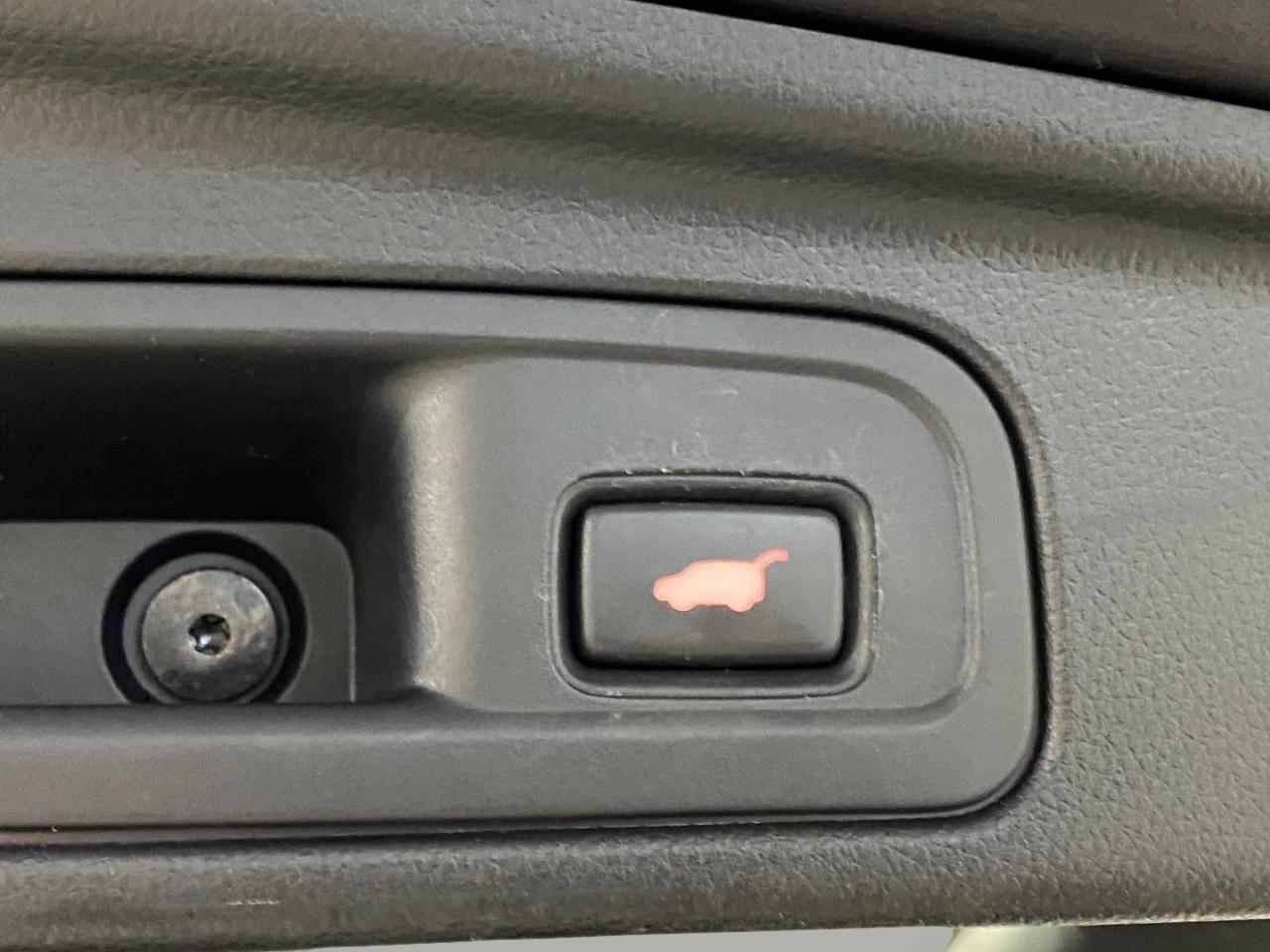 Honda Pilot Touring 2WD 2016