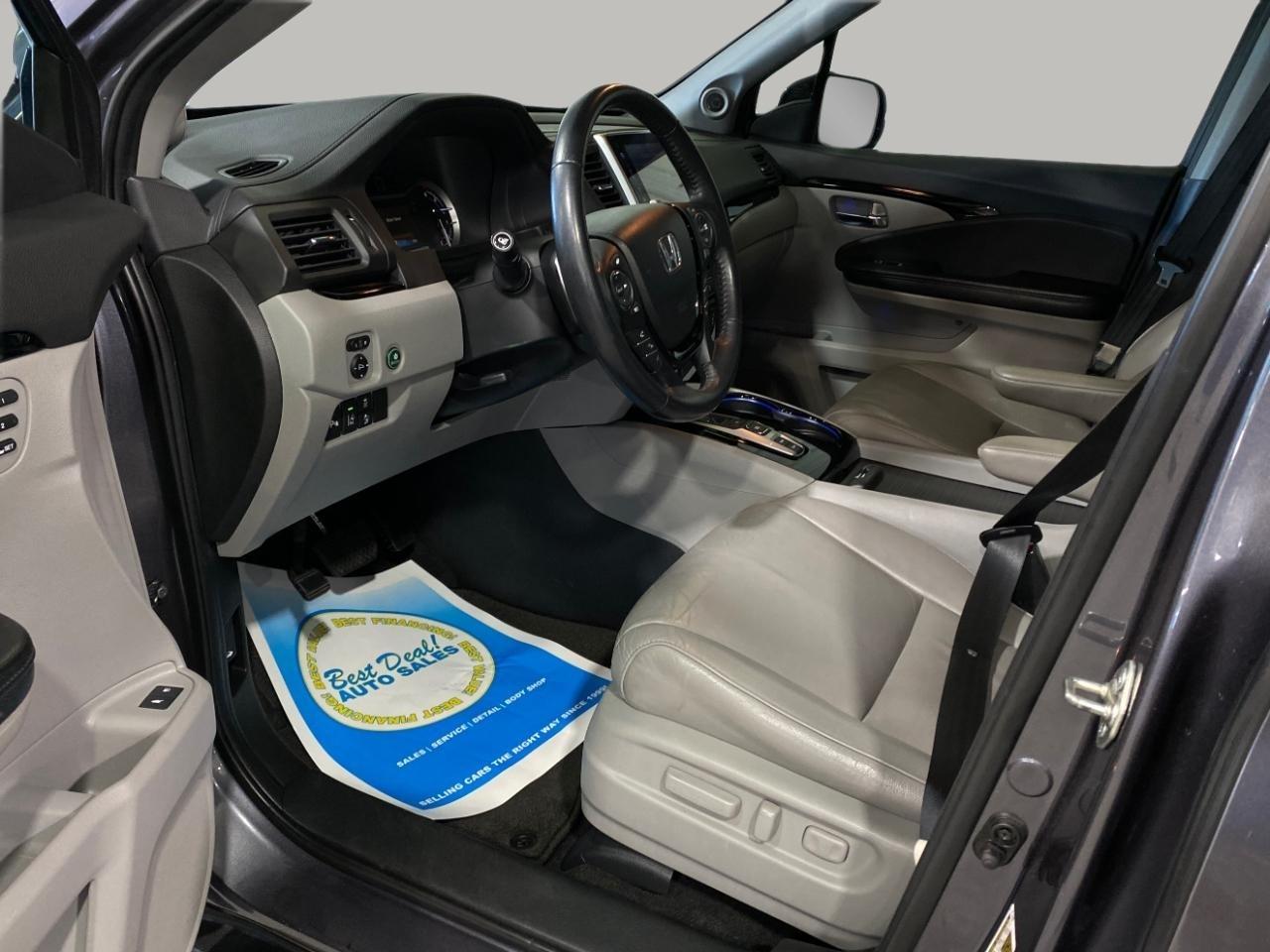 Honda Pilot Touring 2WD 2016