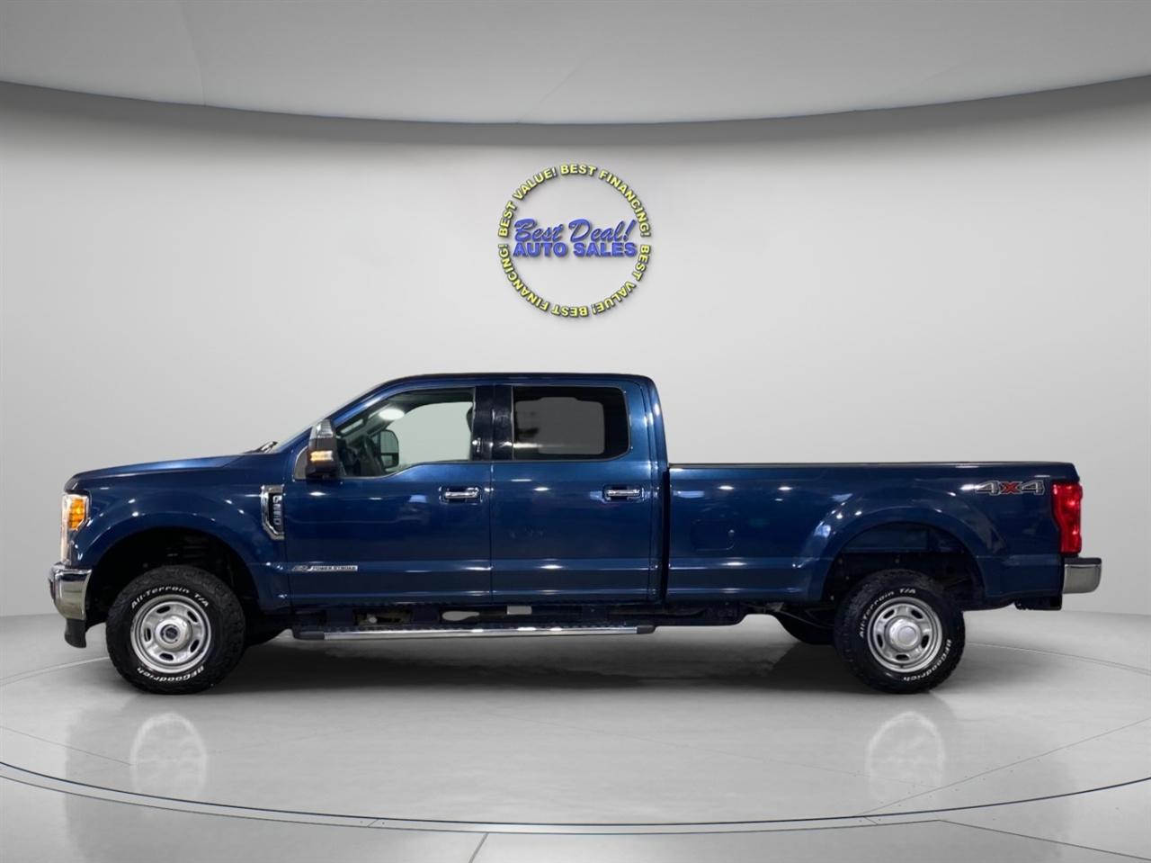 Ford F-250 SD XLT Crew Cab 4WD 2017
