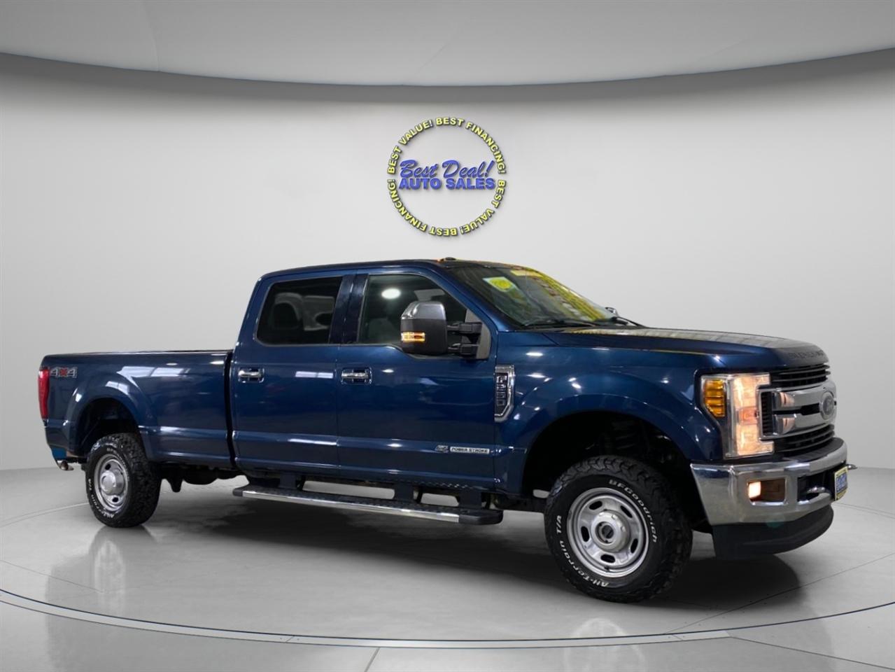 Ford F-250 SD XLT Crew Cab 4WD 2017