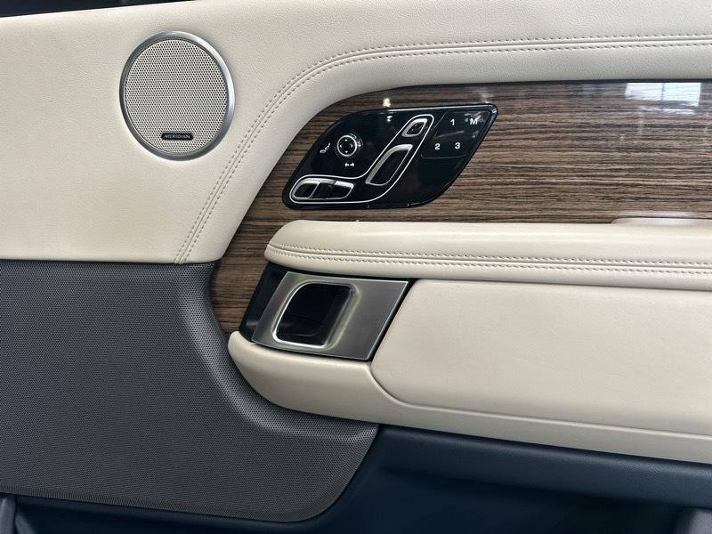 Land Rover Range Rover Supercharged LWB 2019