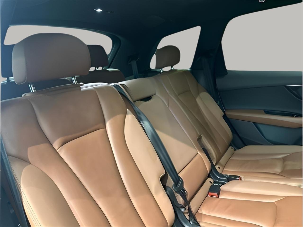 Audi Q7 Premium Plus 55 TFSI quattro 2021