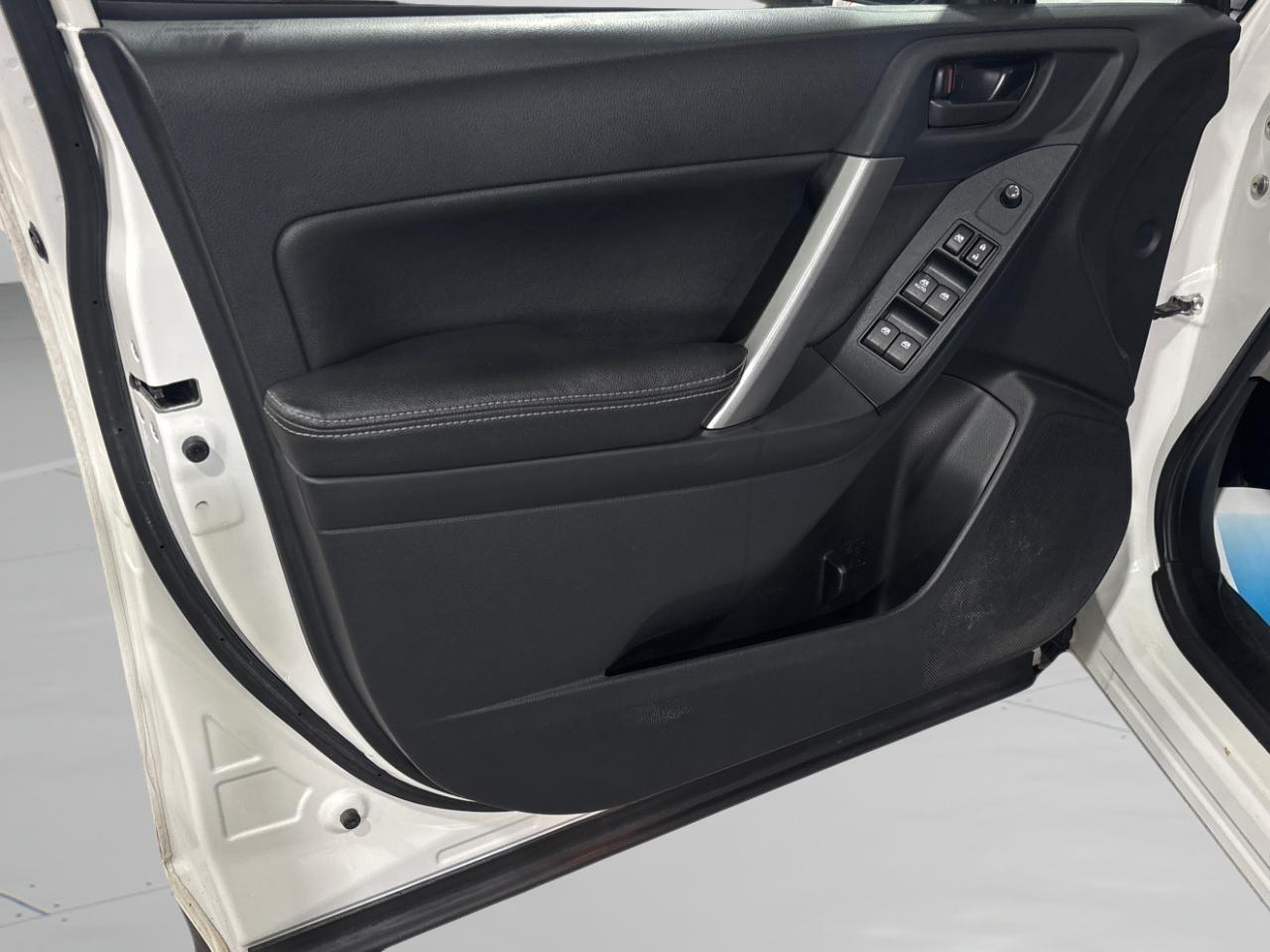 Subaru Forester 2.5i Premium 2015