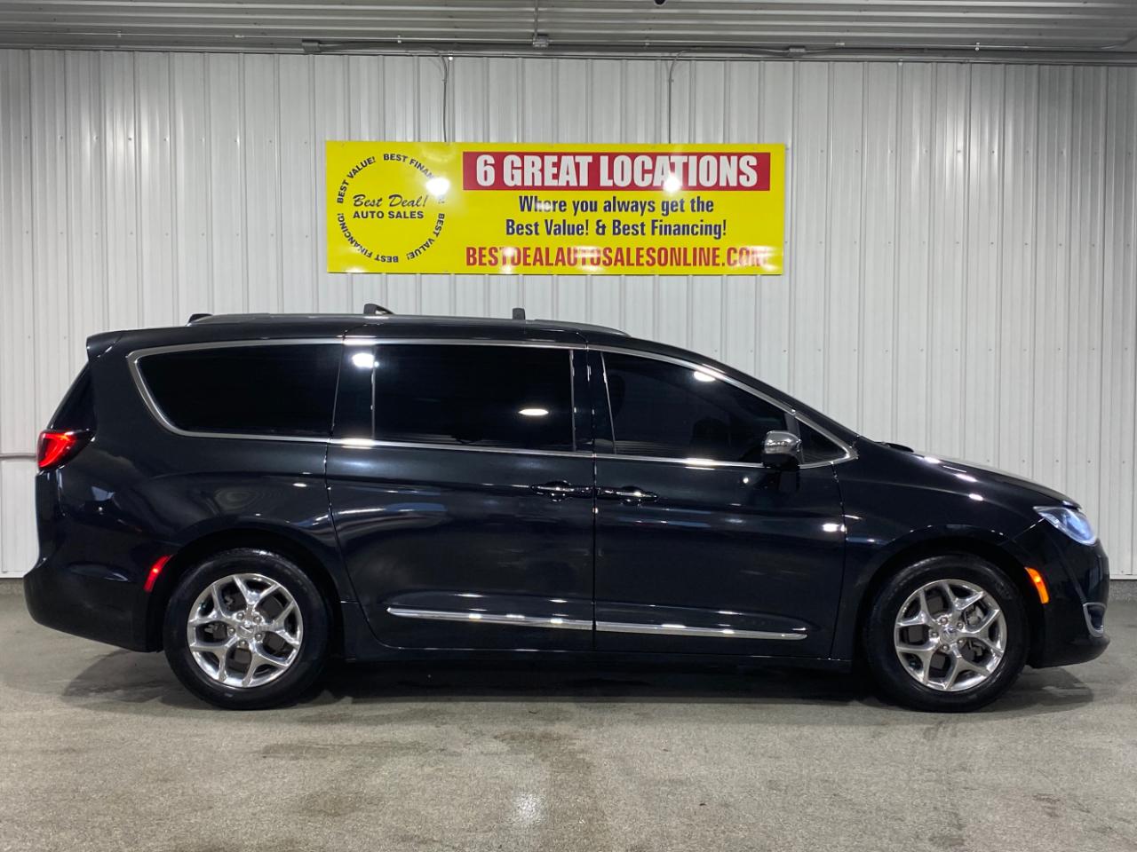 Chrysler Pacifica Limited 2018