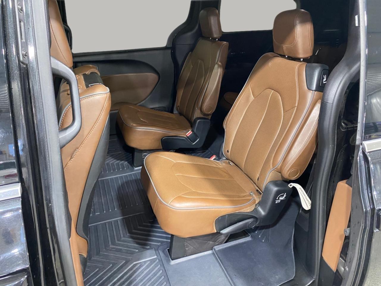 Chrysler Pacifica Limited 2018