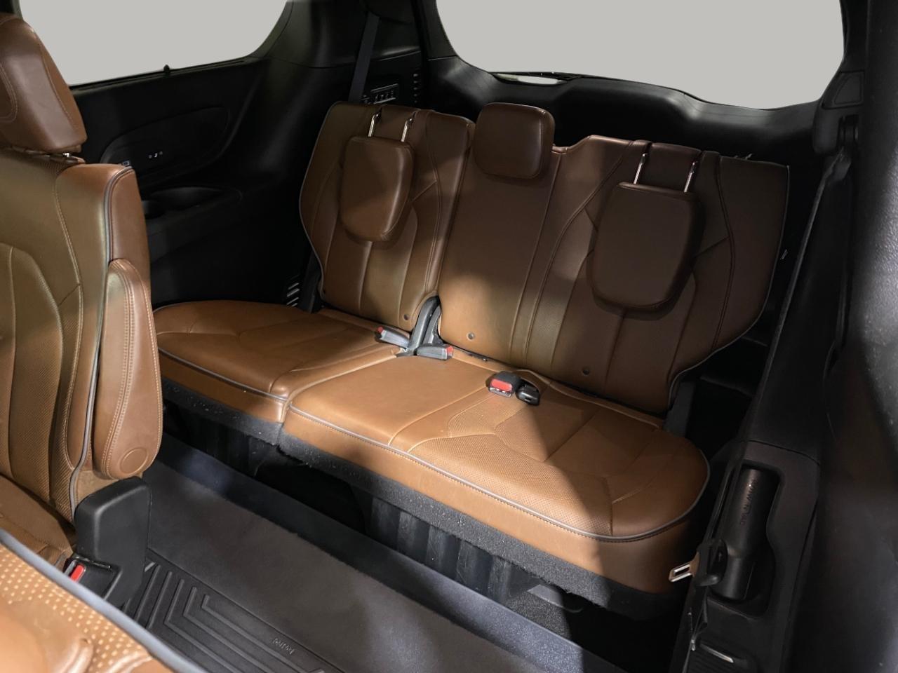 Chrysler Pacifica Limited 2018
