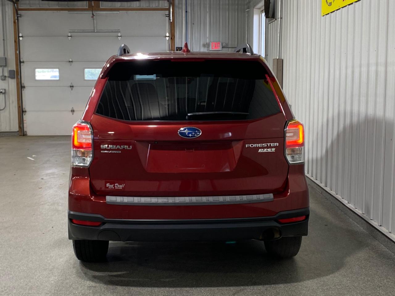 Subaru Forester 2.5i Premium PZEV CVT 2017