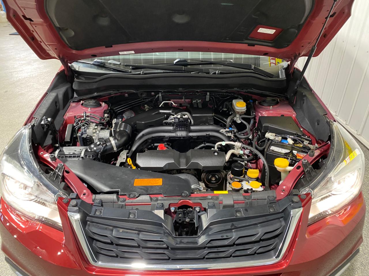 Subaru Forester 2.5i Premium PZEV CVT 2017