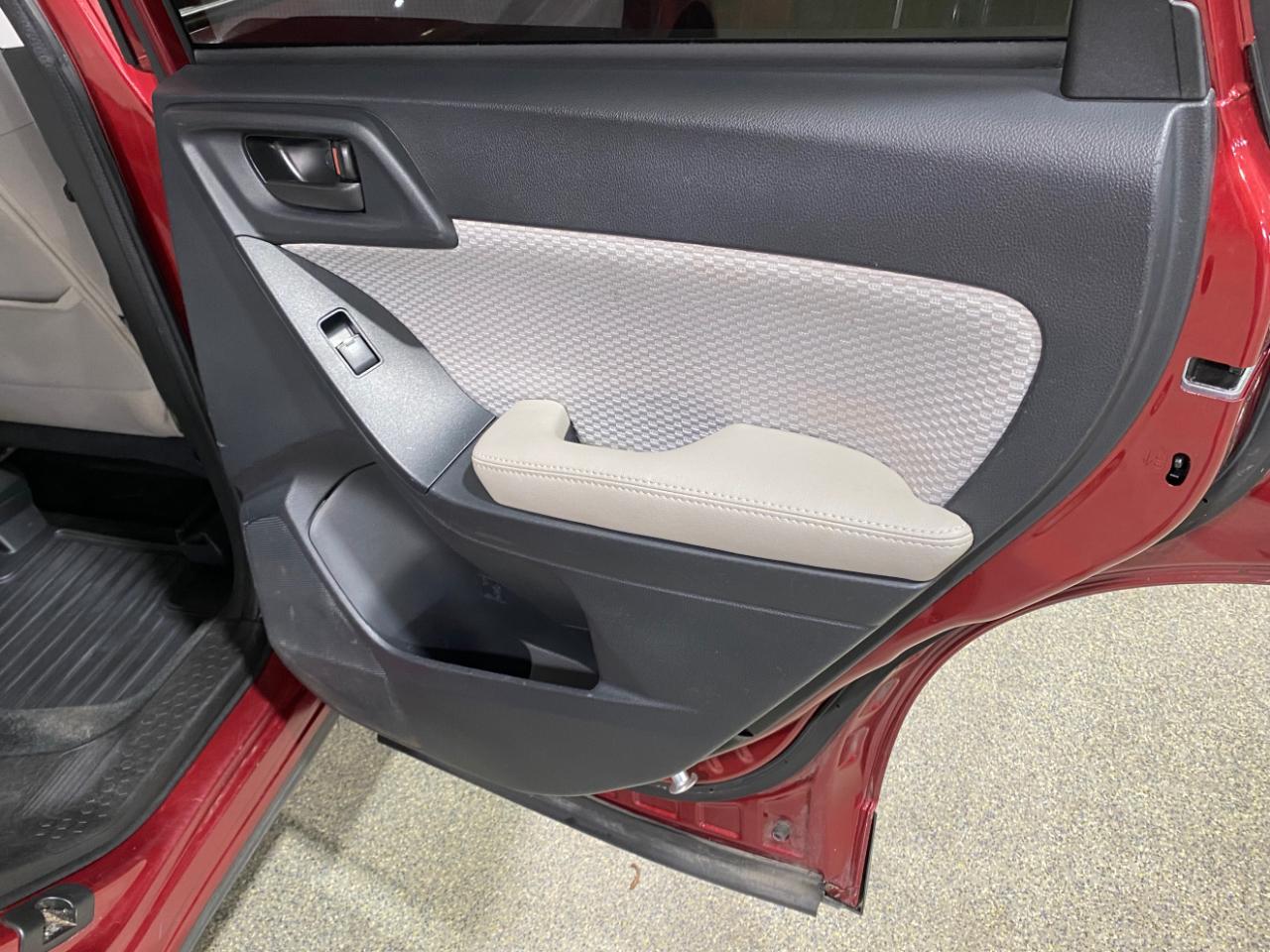 Subaru Forester 2.5i Premium PZEV CVT 2017