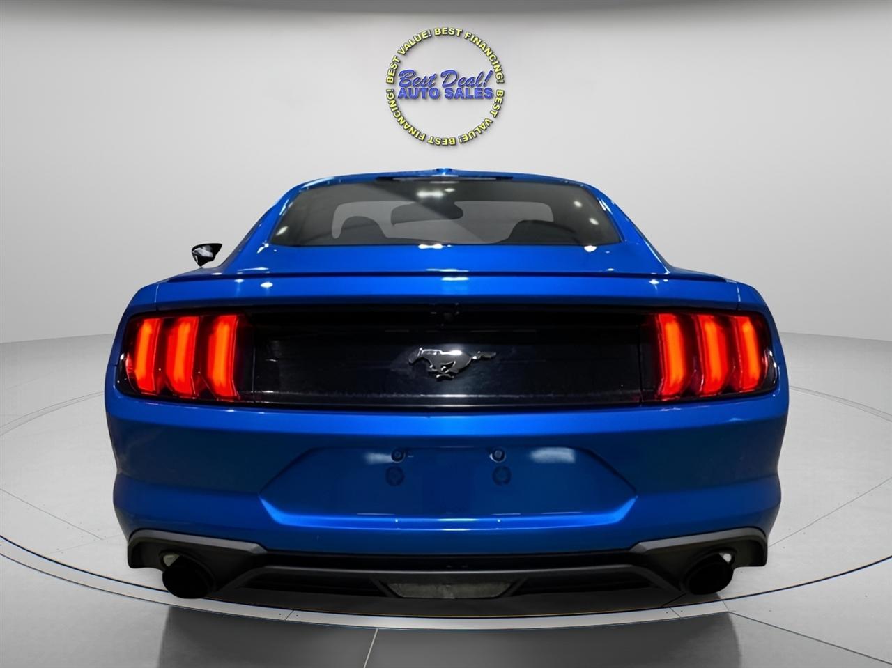 Ford Mustang EcoBoost Coupe 2019