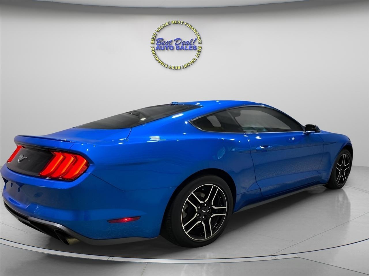 Ford Mustang EcoBoost Coupe 2019
