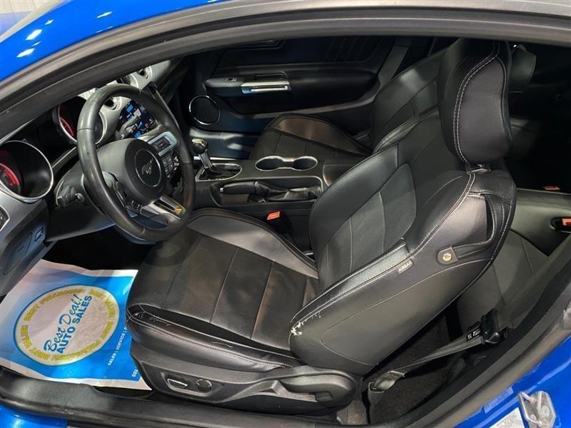 Ford Mustang EcoBoost Coupe 2019