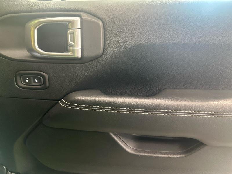 Jeep Wrangler Unlimited Sahara 2019