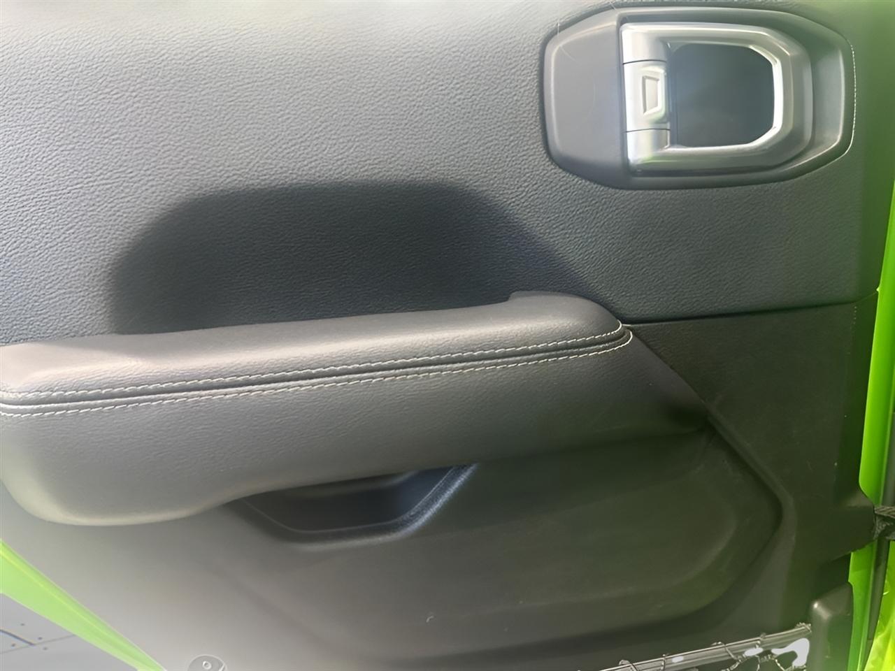Jeep Wrangler Unlimited Sahara 2019