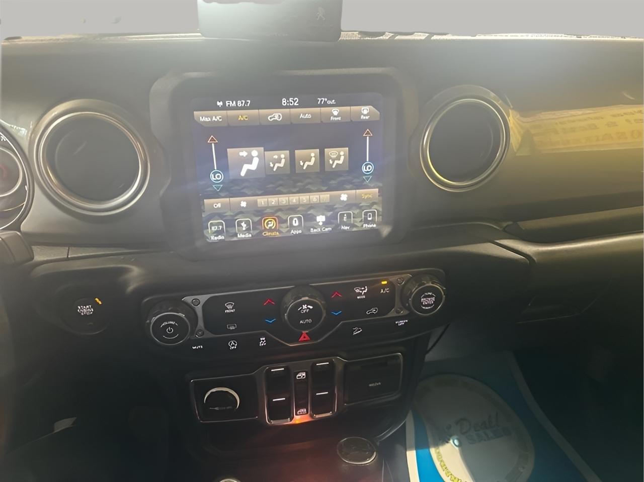 Jeep Wrangler Unlimited Sahara 2019
