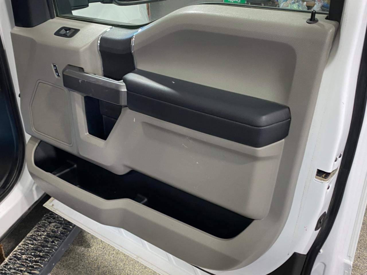 Ford F-250 SD XLT SuperCab Long Bed 4WD 2019