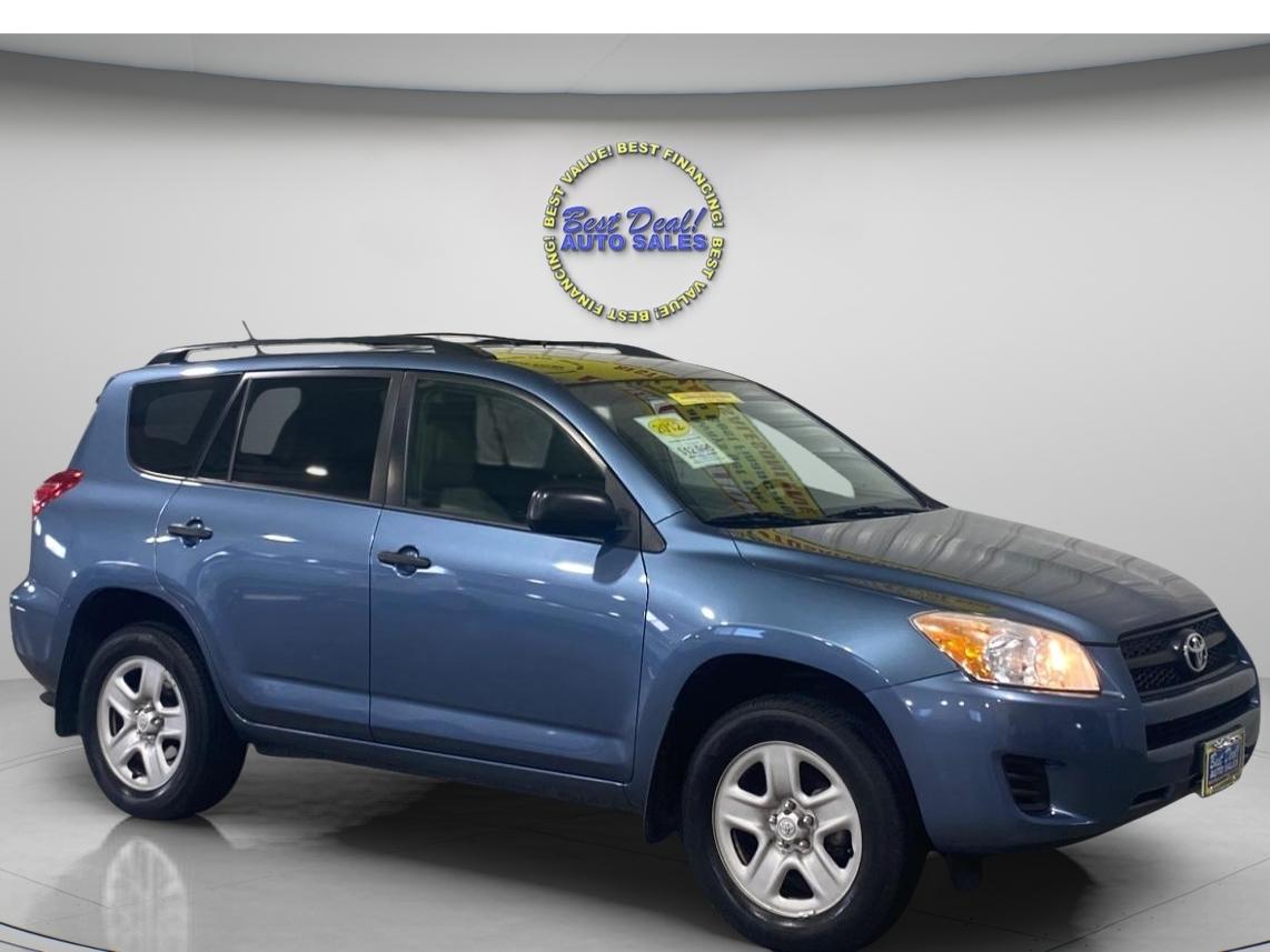 Toyota RAV4 Base I4 4WD 2012