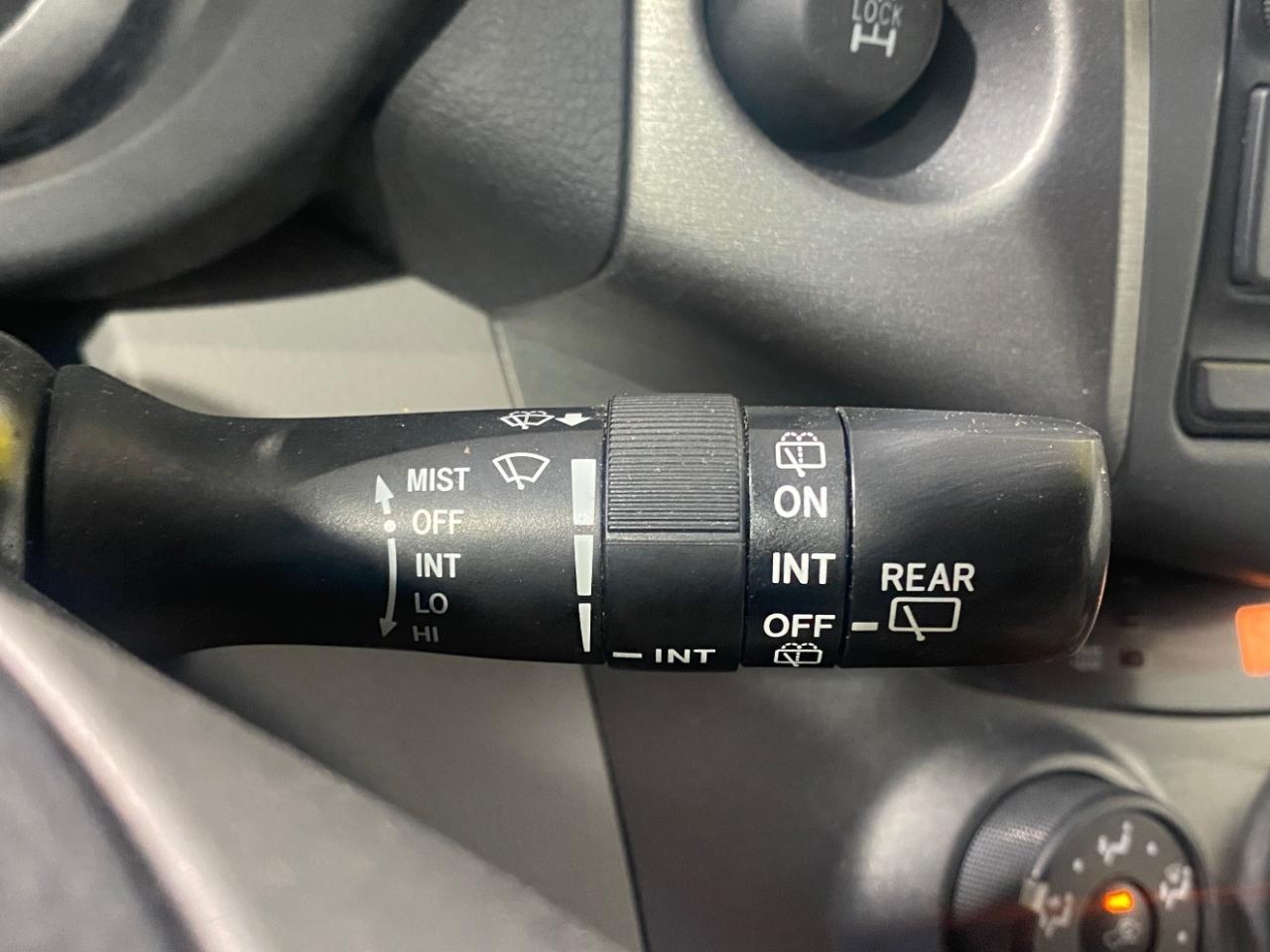 Toyota RAV4 Base I4 4WD 2012