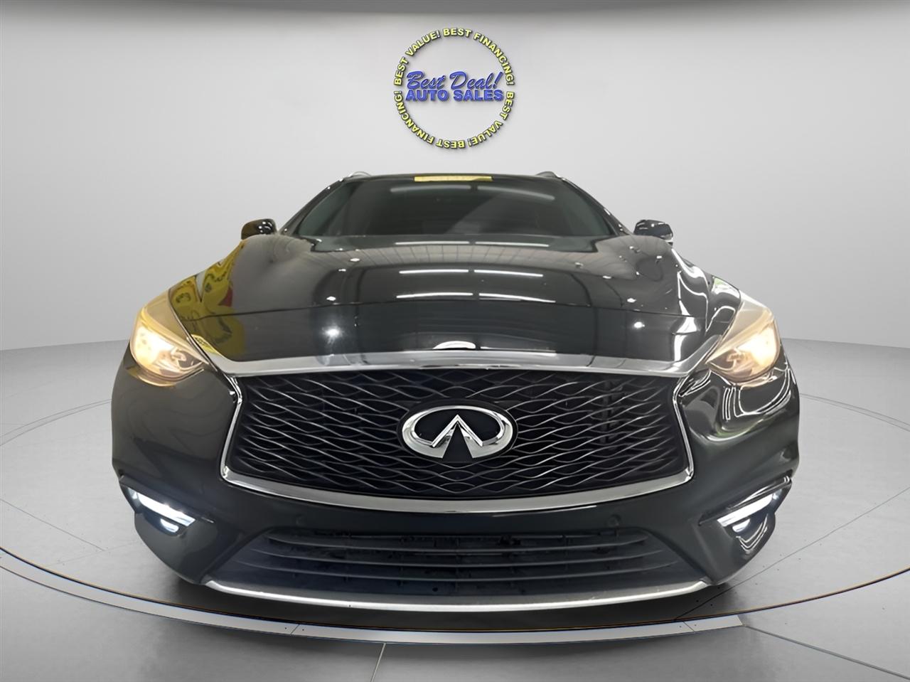 Infiniti QX30 Premium FWD 2018