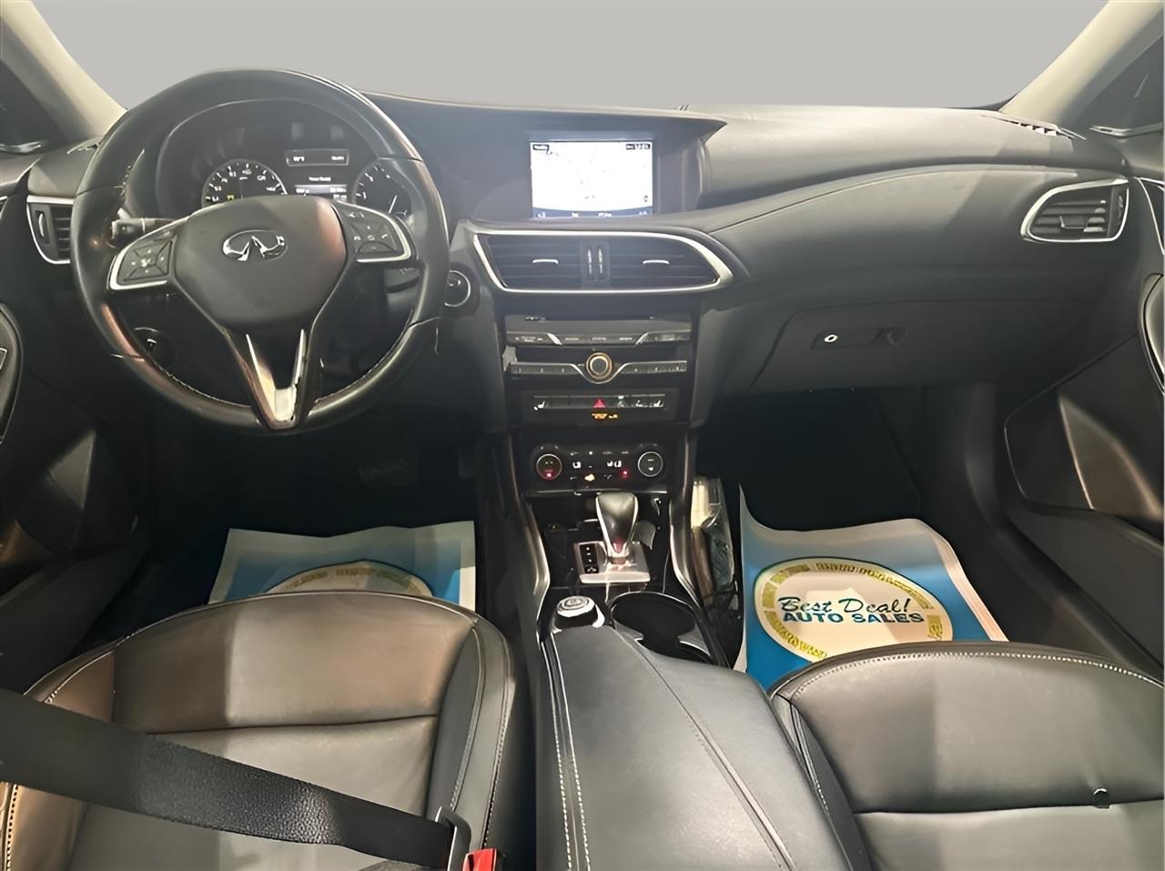 Infiniti QX30 Premium FWD 2018