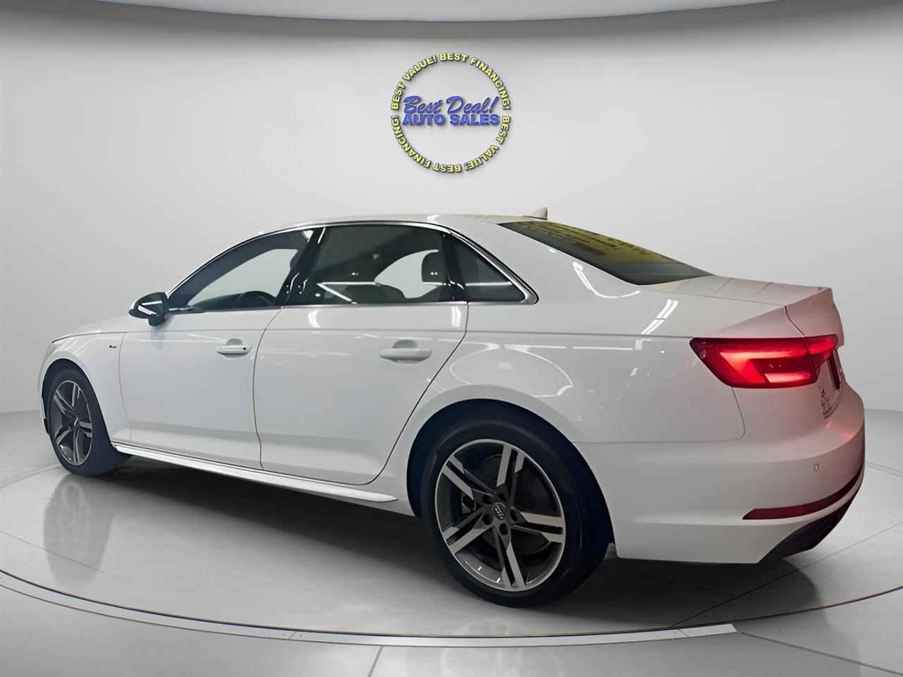 Audi A4 2.0T Premium Plus quattro Sedan 2017