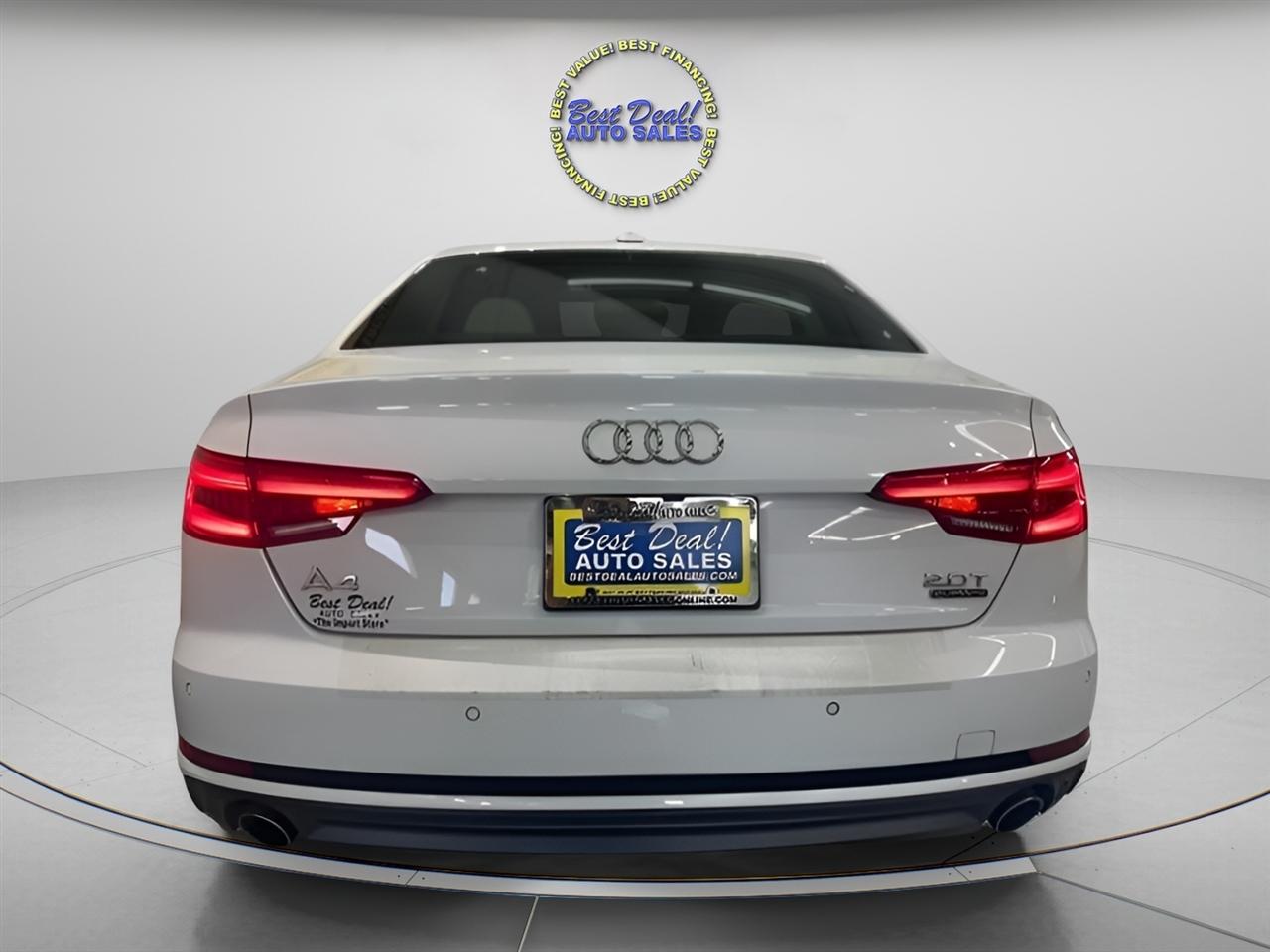 Audi A4 2.0T Premium Plus quattro Sedan 2017