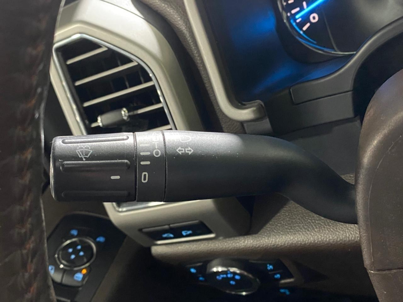 Ford F-150 Lariat SuperCrew 6.5-ft. Bed 4WD 2017