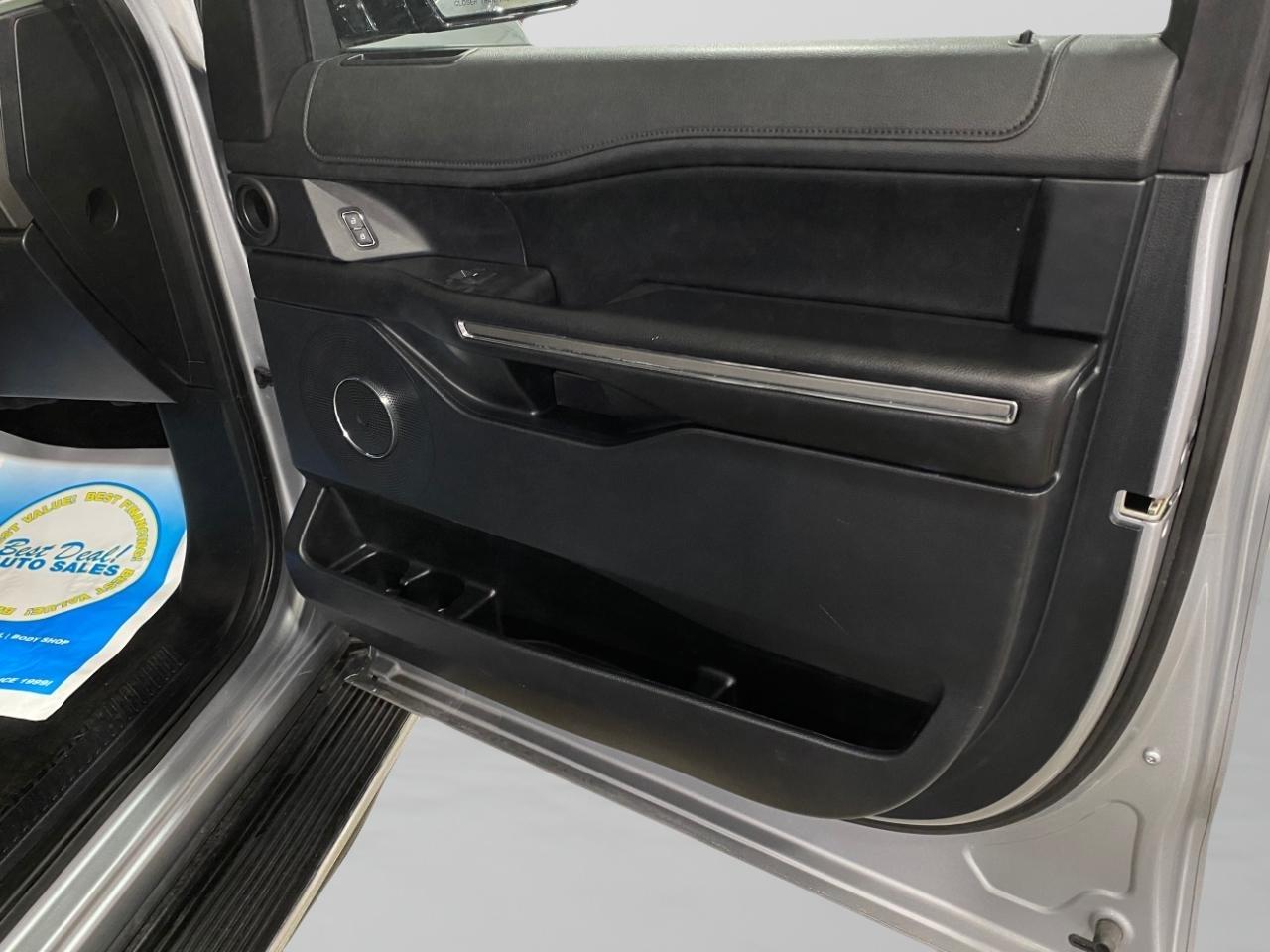 Ford Expedition MAX XLT 4WD 2020
